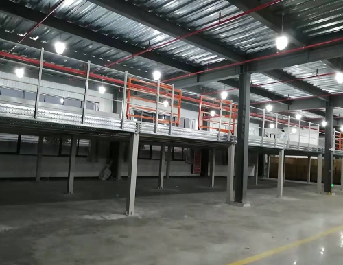 鋼（gāng）平（píng）台