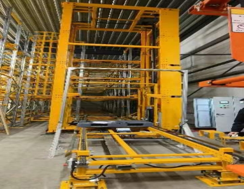 四項車提（tí）升（shēng）機